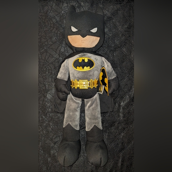 DC Universe Batman Plush Doll - Picture 2 of 3